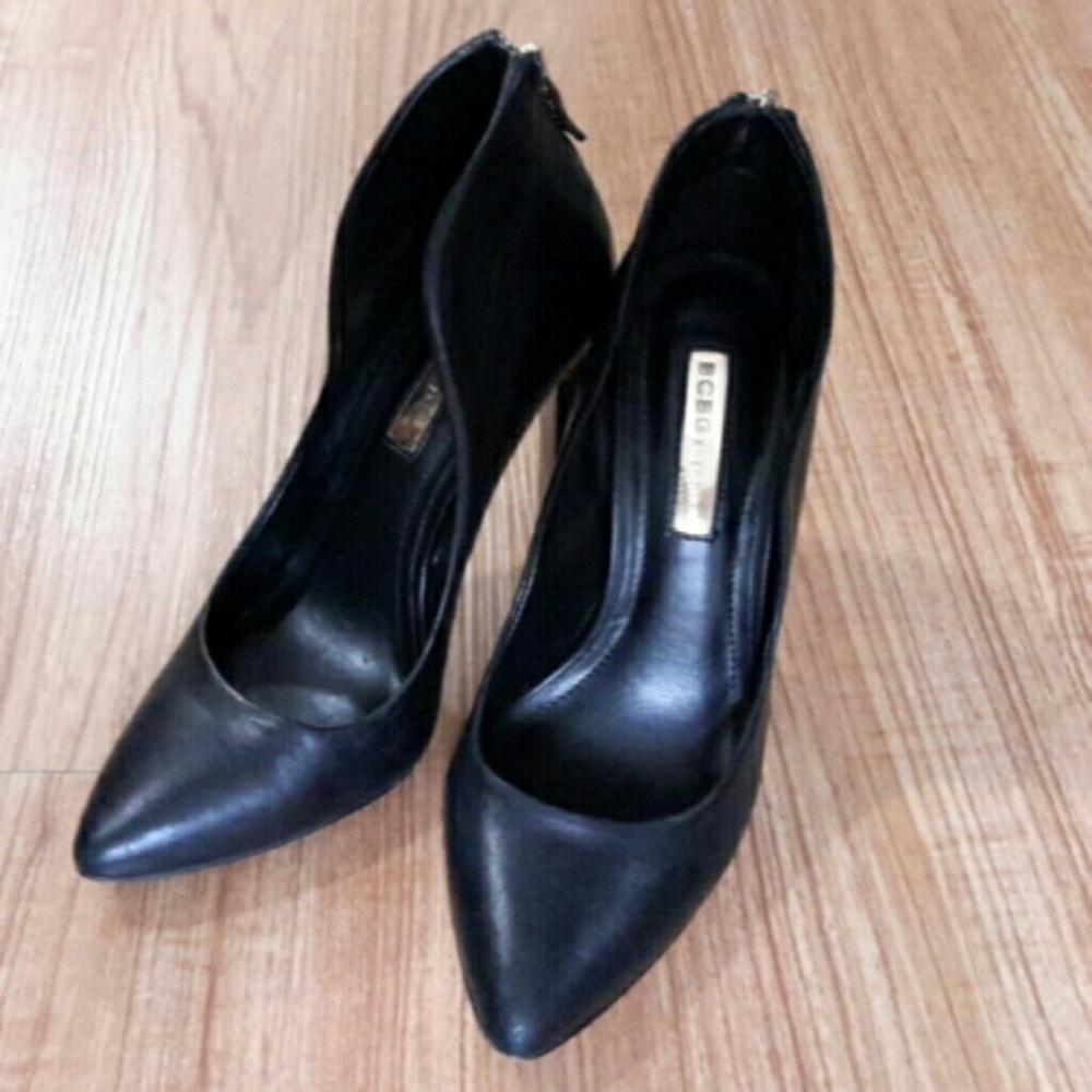 ♥️♥️BCBGeneration black shoes size 5.5❤️❤️❤️
